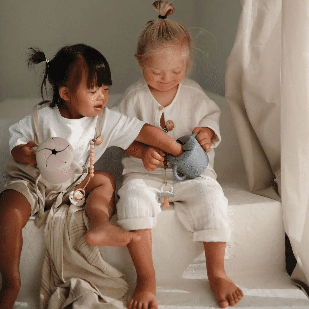 Babylab-Mushie-Tasse-a-collation-pierre1