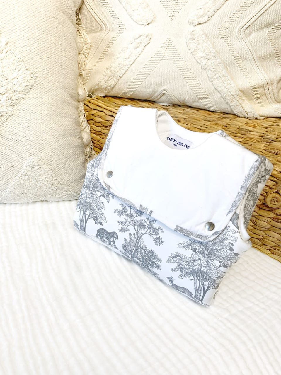 babylab-maison pioline-gigoteuse toile de joiy gris2