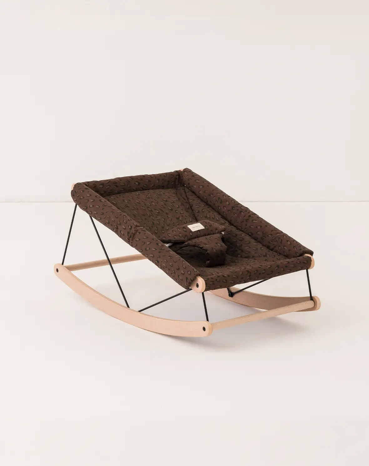 babylab-nobodinoz-transat-bouncer-leonie brown7
