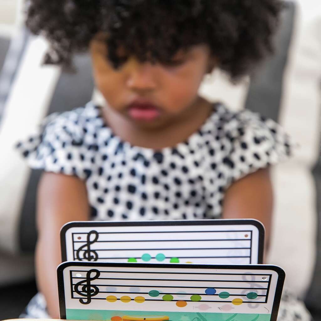 babylab-hape-piano magic touch4